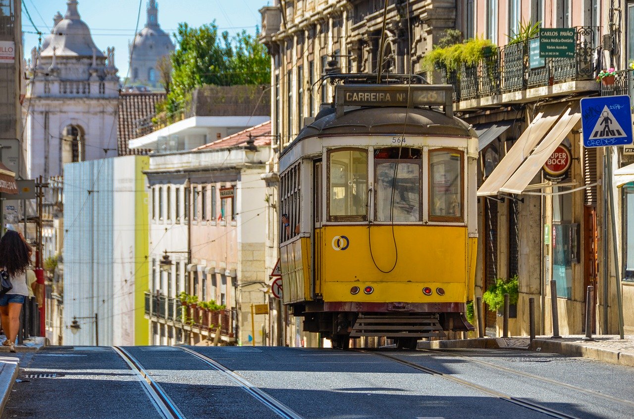 Cosa vedere a Lisbona: il tram 28E