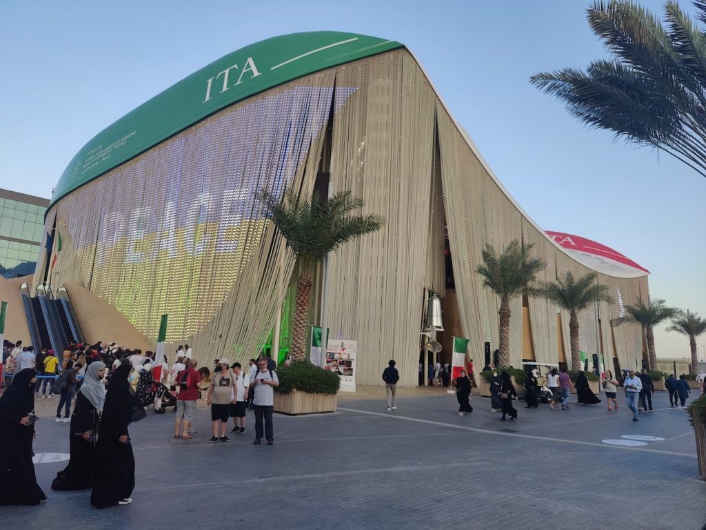 Cosa fare a Dubai - Expo Dubai stand ITA