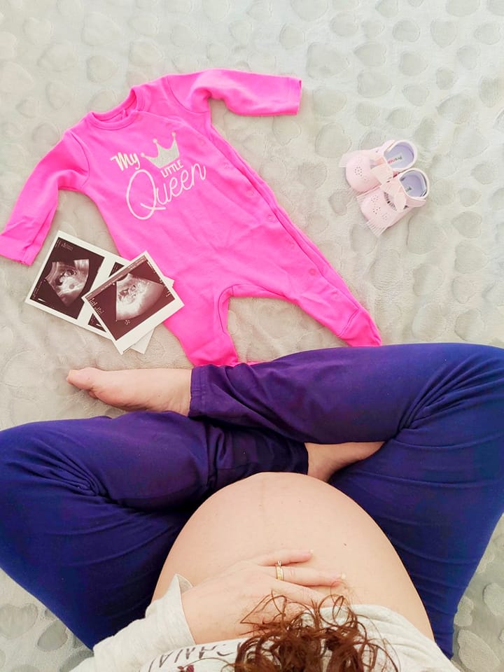 gravidanza a malta-io-tutina-ecografie-scarpette