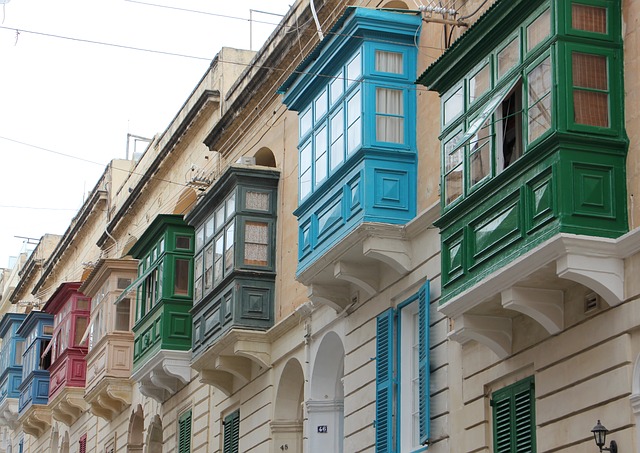 Le galleria, i tipici balconi maltesi